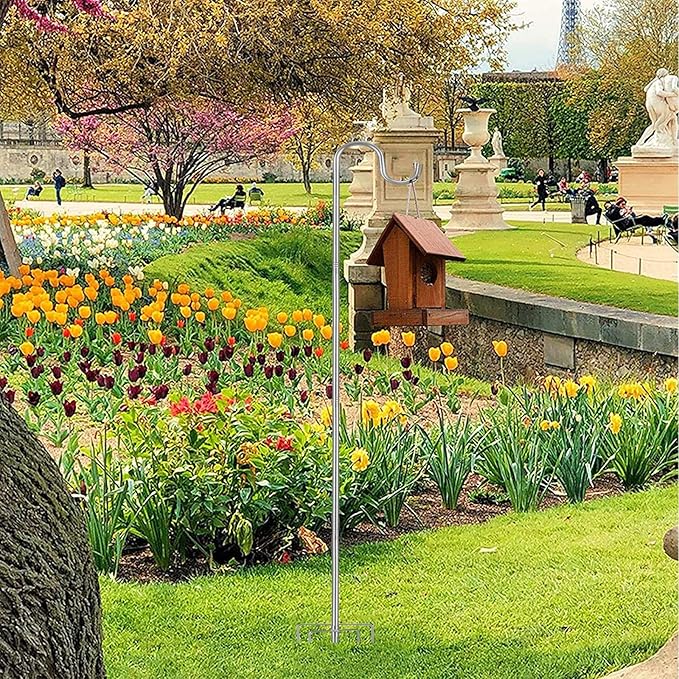 Shepherds Hook for Outdoor, 62 Inch Tall & 5/8 Inch Diameter Stainless Steel Heavy Duty Poles to Hang Outdoor Lights with 5 Prongs Base, Suitable for Bird Feeders or Wedding Decors(1pack)