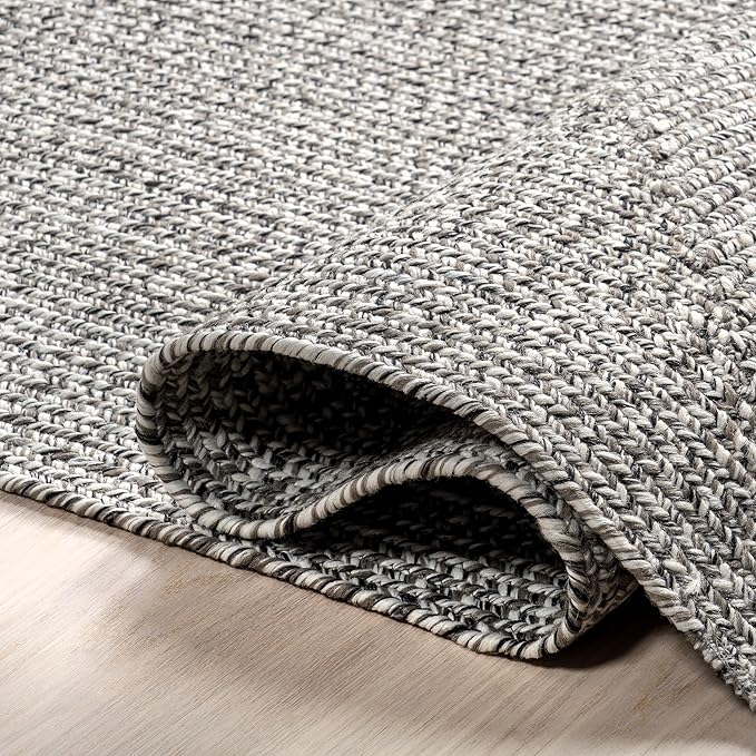nuLOOM 5' Round Solid Hand Braided Indoor/Outdoor Area Rug, Pet-Friendly, High Traffic, Weather Resistant, for Patio, Balcony, Bedroom, Living, Dining Room, Wynn Salt and Pepper