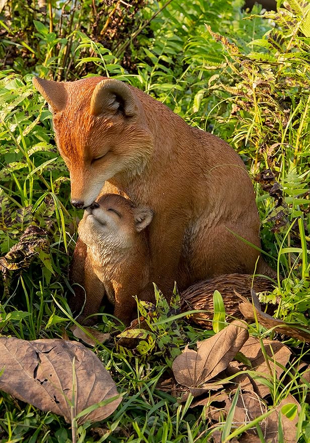 Hi-Line Gift Cuddling Mother and Baby Fox Garden Statue, Brown (87719-I)